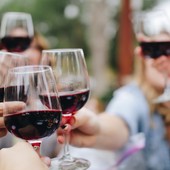 Consumo consapevole del vino: questa è la direzione del Consorzio Barolo e Barbaresco