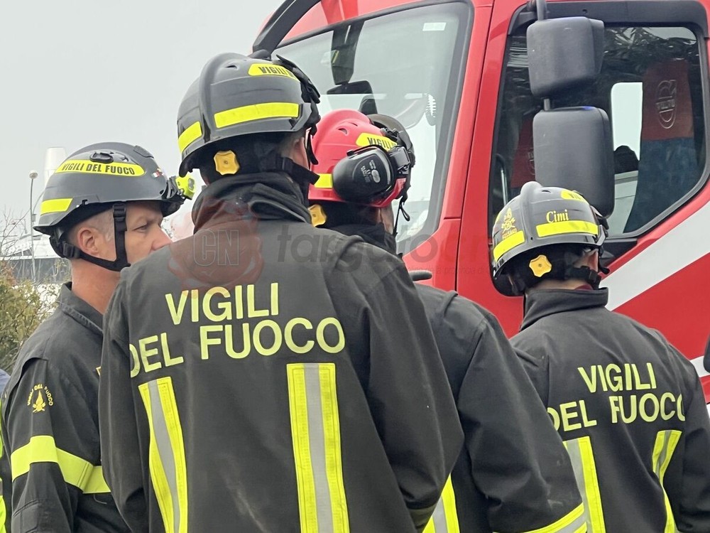 Sabato di lavoro per i Vigili del Fuoco della Granda: tre interventi tra Cuneo, Bra e Dogliani Sabato di lavoro per i Vigili del Fuoco della Granda: tre interventi tra Cuneo, Bra e Dogliani