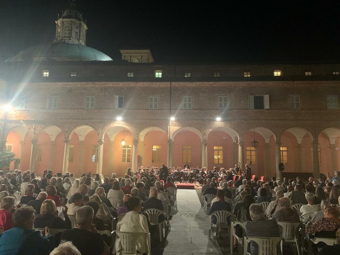 Vicoforte ha salutato l'estate con il tradizionale concerto dell'orchestra Bruni