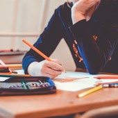 Voucher Scuola, pubblicate le graduatorie: finanziato per la prima volta il 100% delle domande per i libri di testo Voucher Scuola, pubblicate le graduatorie: finanziato per la prima volta il 100% delle domande per i libri di testo