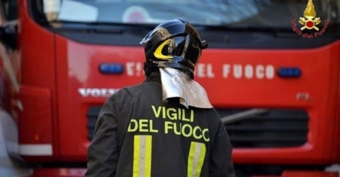 Pioggia con raffiche di vento e grandine nel Saluzzese: numerose le richieste di intervento ai Vigili del Fuoco Pioggia con raffiche di vento e grandine nel Saluzzese: numerose le richieste di intervento ai Vigili del Fuoco