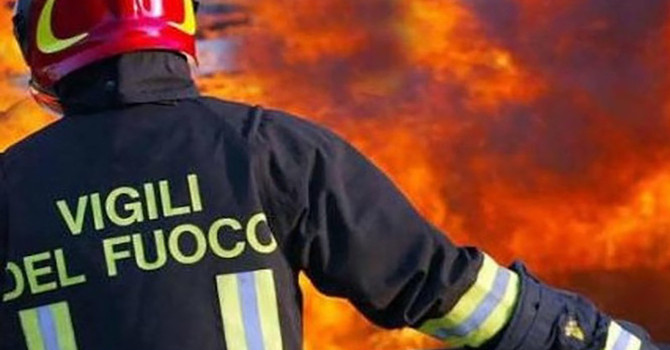 Incendio nella cucina di un ristorante a Fossano, sul posto i Vigili del Fuoco Incendio nella cucina di un ristorante a Fossano, sul posto i Vigili del Fuoco