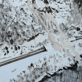 La valanga spontanea che si è staccata nei giorni scorsi a Sambuco, in valle Stura