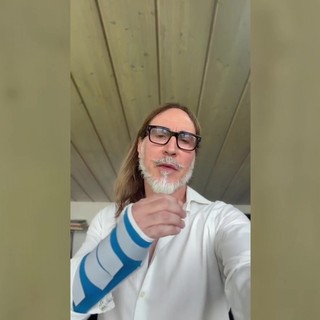 Manuel Agnelli: "Mi sono infortunato, gli Afterhours non saranno a Firenze sabato"