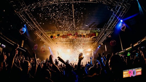 A Mondovì la colonna sonora dell'estate: una notte per rivivere gli anni '90