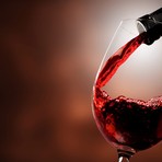 Tempi duri per il mercato del vino: export verso gli Stati Uniti giù del 35%
