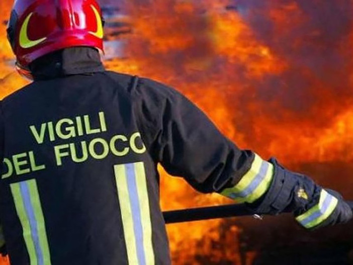 Incendio nella cucina di un ristorante a Fossano, sul posto i Vigili del Fuoco