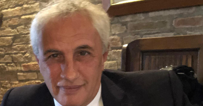 Il caso di Domenico, il cardiochirurgo Vincenzo Colucci: "Non lasciamo che una tragedia fermi le donazioni" Il caso di Domenico, il cardiochirurgo Vincenzo Colucci: "Non lasciamo che una tragedia fermi le donazioni"