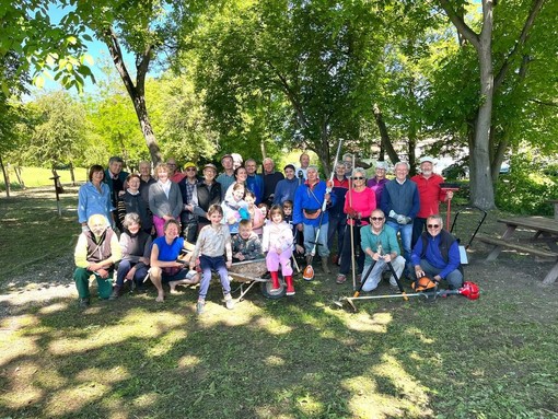 Pocapaglia, ampia mobilitazione per le giornate di pulizia del Parco di Montalupa Pocapaglia, ampia mobilitazione per le giornate di pulizia del Parco di Montalupa