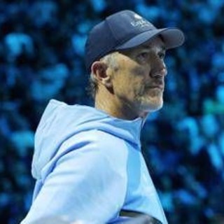 Sinner e i crampi, Cahill: "Jannik fortunato, ma siamo fieri di lui" Sinner e i crampi, Cahill: "Jannik fortunato, ma siamo fieri di lui"