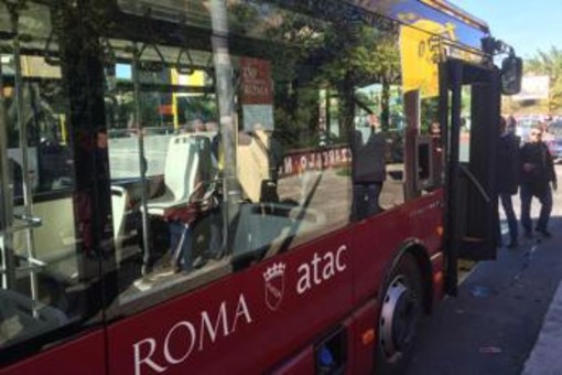 Roma, autista Atac aggredito da un passeggero