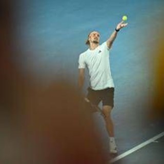 Australian Open, Zverev batte Tien e va in semifinale