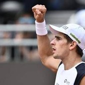 Roland Garros, tris azzurro nel terzo turno: vincono Cobolli, Berrettini e Arnaldi