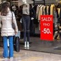 Oggi iniziano i saldi invernali 2026, dai cambi ai pagamenti cosa c'è da sapere Oggi iniziano i saldi invernali 2026, dai cambi ai pagamenti cosa c'è da sapere