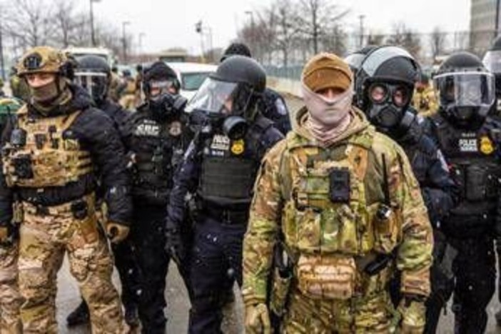 Anatomia dell’Ice: cos’è l’agenzia, chi è l’uomo forte Bovino (e cosa dicono i colleghi) Anatomia dell’Ice: cos’è l’agenzia, chi è l’uomo forte Bovino (e cosa dicono i colleghi)