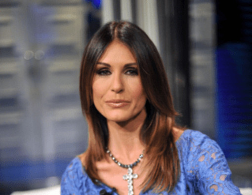 Arianna David, la lotta contro il DCA: "Una vocina mi dice di non mangiare" Arianna David, la lotta contro il DCA: "Una vocina mi dice di non mangiare"