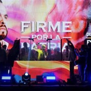 Presidenziali Colombia, in testa il candidato trumpiano dell'estrema destra: Cepeda contesta i risultati Presidenziali Colombia, in testa il candidato trumpiano dell'estrema destra: Cepeda contesta i risultati