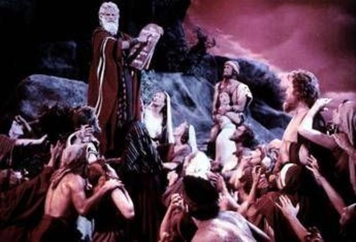 Le scuole del Texas dovranno esporre i Dieci Comandamenti