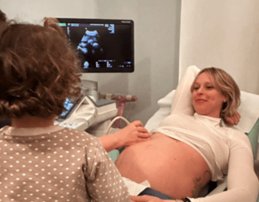 Federica Pellegrini, conto alla rovescia: il parto ad aprile e l'emozione di Matilde Federica Pellegrini, conto alla rovescia: il parto ad aprile e l'emozione di Matilde