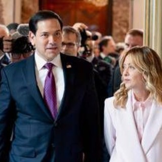 Rubio a Palazzo Chigi da Meloni: "Non abbiamo discusso del ritiro delle truppe. Io sostengo la Nato" Rubio a Palazzo Chigi da Meloni: "Non abbiamo discusso del ritiro delle truppe. Io sostengo la Nato"