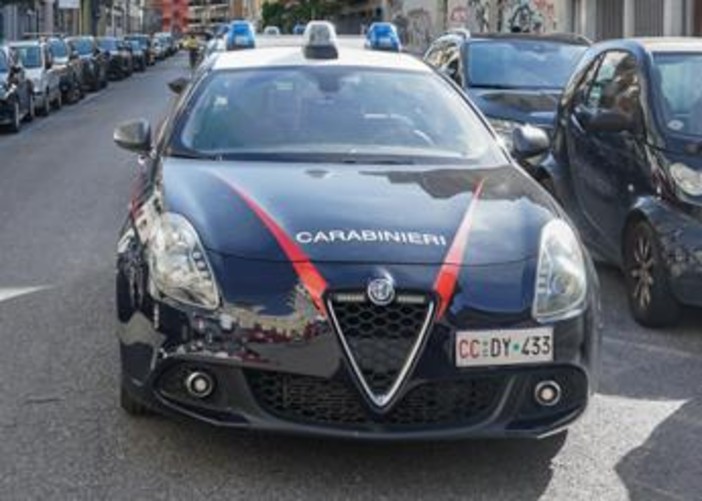 Milano, litigano per una donna: uno estrae una pistola e l'altro lo investe uccidendolo