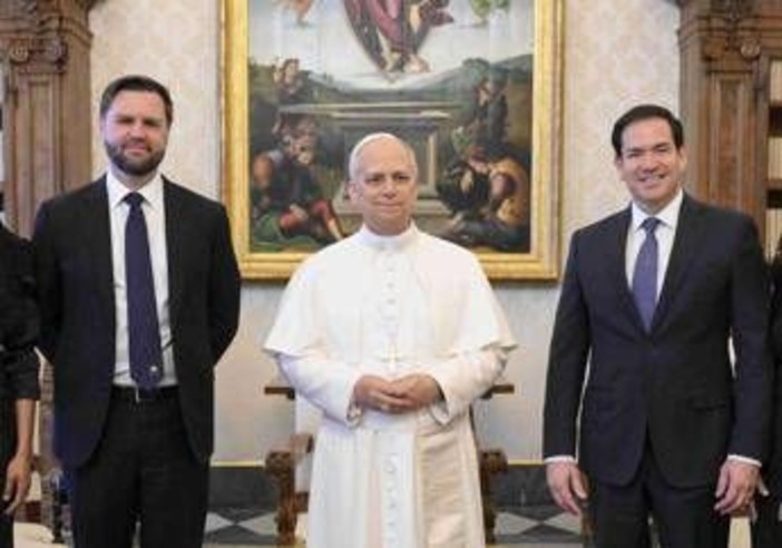 Due americani e un Papa: Vance e Rubio tra fede, potere e la corsa alla Casa Bianca Due americani e un Papa: Vance e Rubio tra fede, potere e la corsa alla Casa Bianca