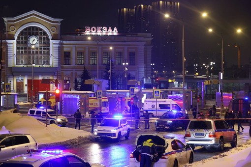 Esplode ordigno alla stazione Savelovsky di Mosca, ucciso un agente Esplode ordigno alla stazione Savelovsky di Mosca, ucciso un agente