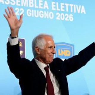 Malagò, Abodi e Pirlo, una 'brutta figura' che il calcio italiano deve archiviare con una 'terza scelta' Malagò, Abodi e Pirlo, una 'brutta figura' che il calcio italiano deve archiviare con una 'terza scelta'