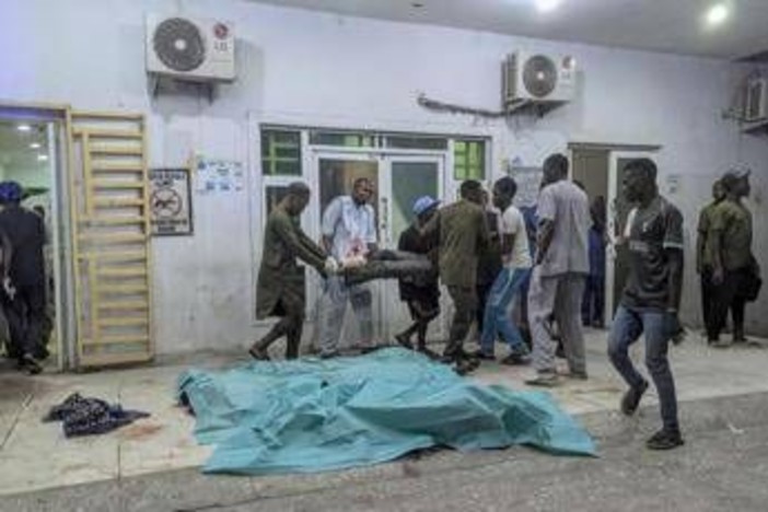 Nigeria, attentati kamikaze nel nord-est: 23 morti e 108 feriti