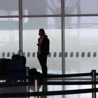 Pilota segnala impatto drone in avvicinamento all'aeroporto Jfk di New York, scatta indagine