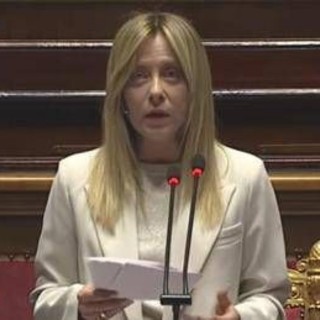 Iran, Meloni: "Crisi tra le più complesse degli ultimi decenni. Governo né isolato né complice di decisioni altrui"