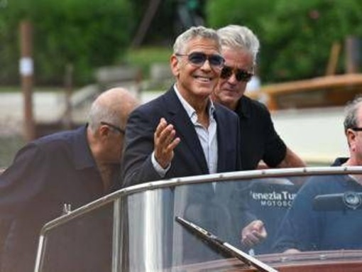 Mostra del Cinema di Venezia, stasera l'apertura con Leone d'oro alla carriera a Clooney