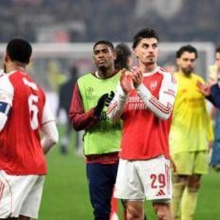 Champions, Bayer Leverkusen-Arsenal finisce 1-1 tra le polemiche. Cos'è successo