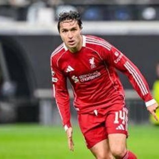 Chiesa salva il Liverpool, la giocata... da difensore