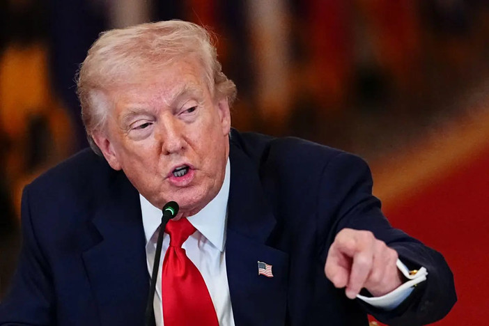 Trump “Se l’Iran non fa un accordo passerà momenti molto brutti” Trump “Se l’Iran non fa un accordo passerà momenti molto brutti”
