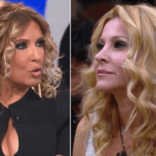 Gf Vip, Selvaggia Lucarelli: "Adriana Volpe la comodina della casa" Gf Vip, Selvaggia Lucarelli: "Adriana Volpe la comodina della casa"