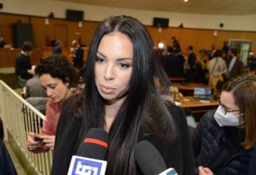 Caso Ruby Ter, Corte Appello riapre dibattimento: ammessi quasi 40 testimoni Caso Ruby Ter, Corte Appello riapre dibattimento: ammessi quasi 40 testimoni