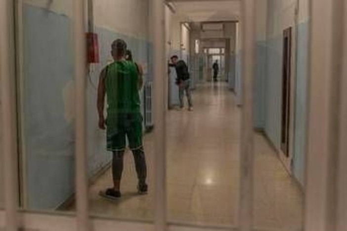 Minori, Save the Children: "Aumentano i denunciati o arrestati per reati violenti" Minori, Save the Children: "Aumentano i denunciati o arrestati per reati violenti"