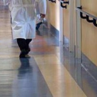 Meningite, casi in Abruzzo e a Parma: come si prende, sintomi, vaccini Meningite, casi in Abruzzo e a Parma: come si prende, sintomi, vaccini