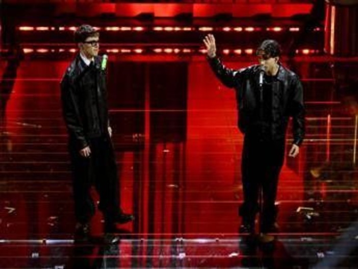 Sanremo 2026, LDA e Aka 7even chi sono: in gara con il brano 'Poesie clandestine' Sanremo 2026, LDA e Aka 7even chi sono: in gara con il brano 'Poesie clandestine'