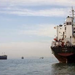 Stretto di Hormuz, Ue studia piano comune. 'No' di Londra e Berlino a Trump: "Non sarà missione Nato"