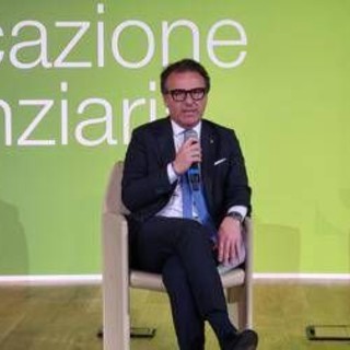 Damiani: "Associazioni educatori finanziari entrino in tavoli istituzionali"