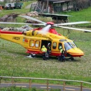 Bergamo, precipita aliante: muore pilota 50enne Bergamo, precipita aliante: muore pilota 50enne