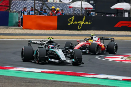 In Cina doppietta Mercedes con Antonelli e Russell, terzo Hamilton