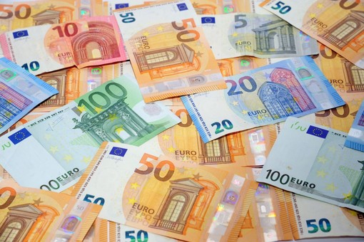 Bankitalia “Pil +0,6% nel 2026, ma sulle stime incide l’incertezza geopolitica”