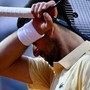 Roland Garros, tifosi Djokovic gridano al complotto: "Perchè Sinner gioca la sera?" Roland Garros, tifosi Djokovic gridano al complotto: "Perchè Sinner gioca la sera?"