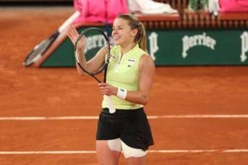 Non poteva pagare l'hotel, oggi può vincere il Roland Garros: chi è Chwalinska, finalista a sorpresa Non poteva pagare l'hotel, oggi può vincere il Roland Garros: chi è Chwalinska, finalista a sorpresa