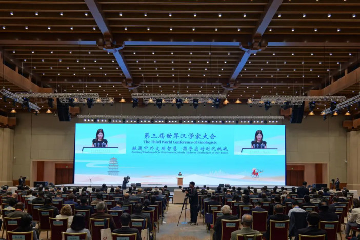 Cina, al via la conferenza mondiale dei sinologi a Dunhuang Cina, al via la conferenza mondiale dei sinologi a Dunhuang