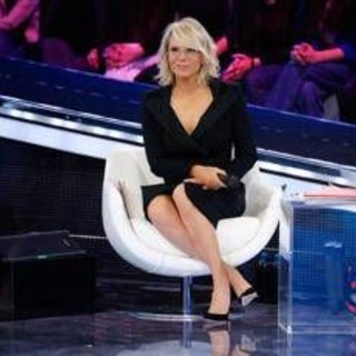 Amici, oggi sabato 11 aprile: gli ospiti e le anticipazioni