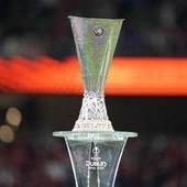 Europa League, oggi il sorteggio per Milan e Juventus: orario, fasce e dove vederlo Europa League, oggi il sorteggio per Milan e Juventus: orario, fasce e dove vederlo